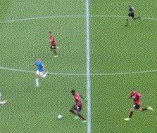 世界杯高清赛事观看-【意甲】莱昂伊布破门 凯西失点 AC米兰2比0拉齐奥