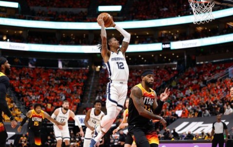 世界杯官方正版下载-是什么让莫兰特成为了25年来最特殊的超级后卫？