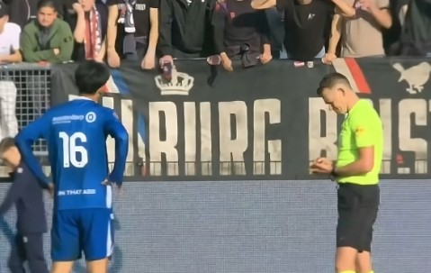 留洋小将王博豪遭种族歧视！威廉二世官方：向邓伯什及王博豪致歉