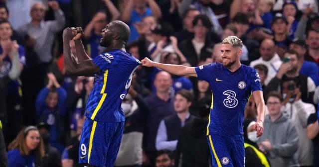 romelu-lukaku-celebrates-goal-for-chelsea-in-champions-league.jpg